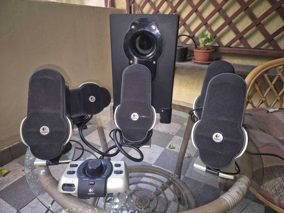 boxe Logitech 5+1