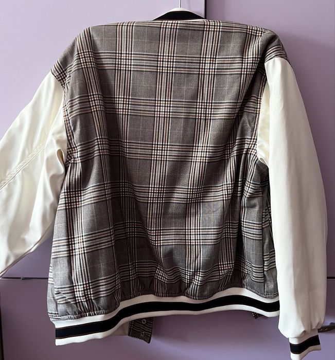 Бейсболно яке с кожени ръкави