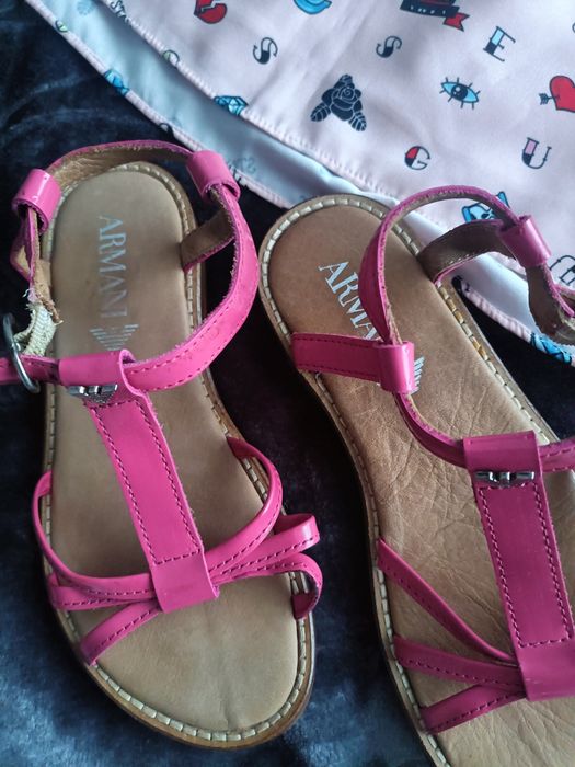 Rochie Guess 7ani si sandale Armani 31