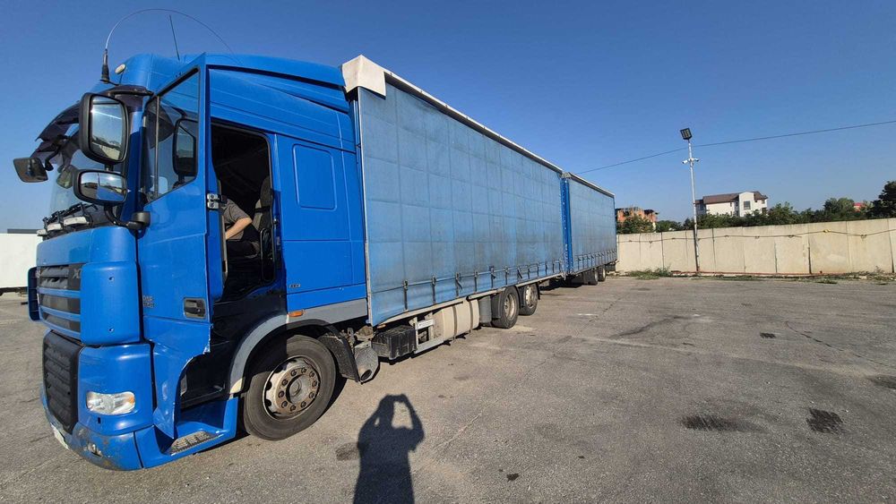 DAF XF105.410  autocamion cu remorcă tandem– gata de muncă