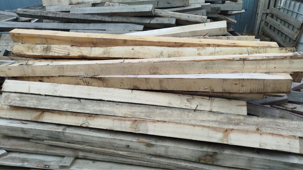 Продаётся Брусок , поддон