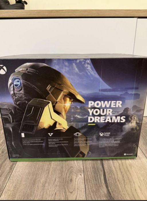 Xbox series X. 1tb+ gamepass ultimate.