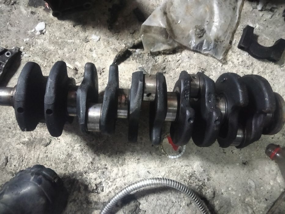 Запчасти на т4 2,5 бензин