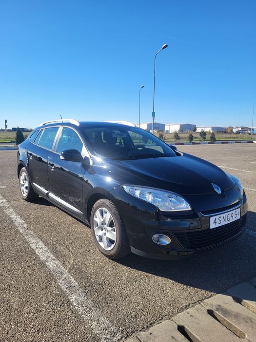 RENAULT Megane