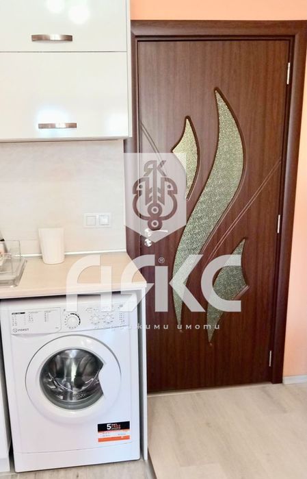 Продава се Двустаен апартамент в София, Люлин 9 - 66 кв.м за 1777 €/кв.м - Снимка #6