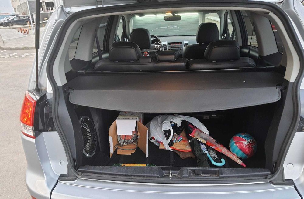 Vand Citroen C-crosser 4x4 FULL OPTION (masina de familie)