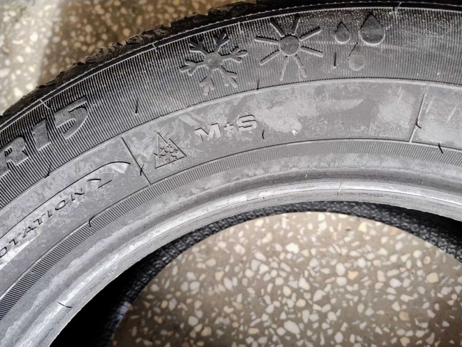 Vand anvelopa All Season 195/60R15 + 4 roti cu jante 195/60R15