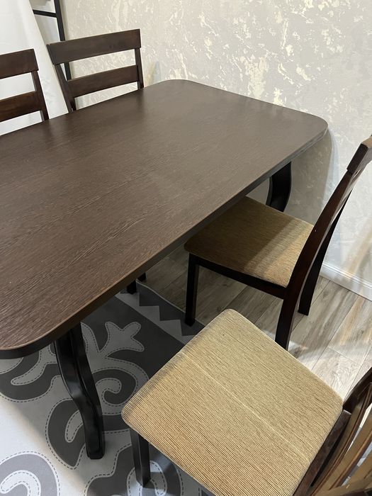 Продам стол со стульями