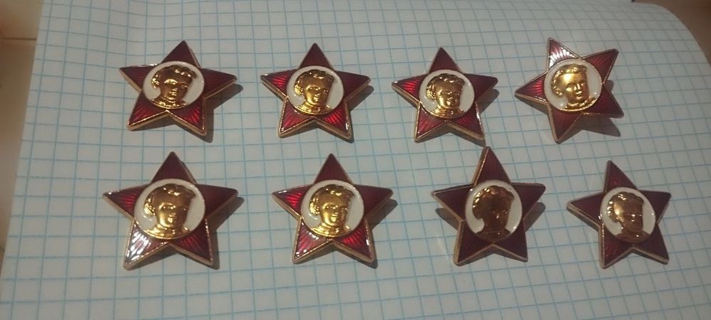 Значки новые советских времен
