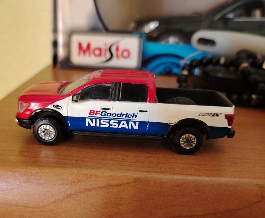 Machete masinute Greenlight Norev si hot wheels diorame hot wheels vil