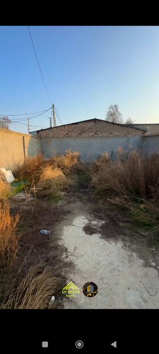 Ер сотилади. Қибрай чоррахада  2.4 сотох