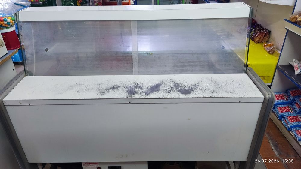 Продам холодильник для молочки и т.д