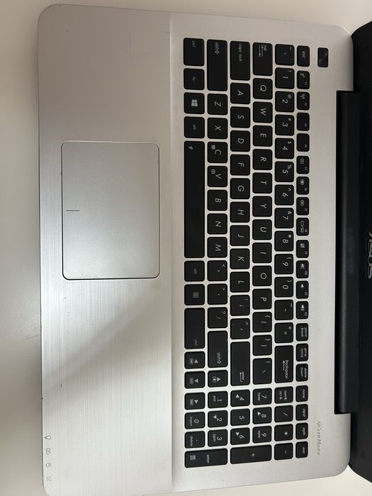 Laptop Asus X555L pentru piese