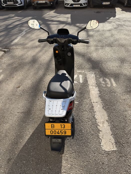 Scuter electric RKS performance