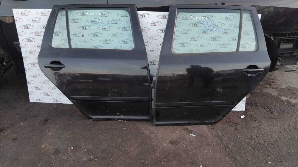 Usa spate stanga/dreapta Skoda Octavia 2 break an 2010