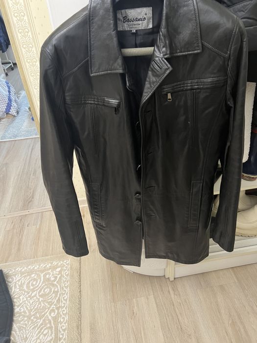 Продам кожаный тренч
