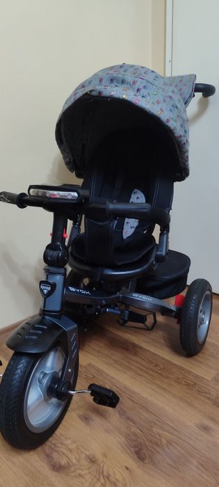 Byox Детска триколка с родителски контрол 360 градуса Tornado сив

Под