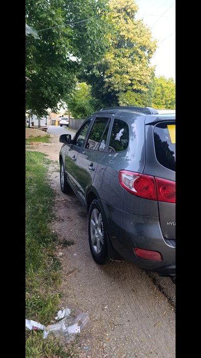 Vând santa Fe 2.