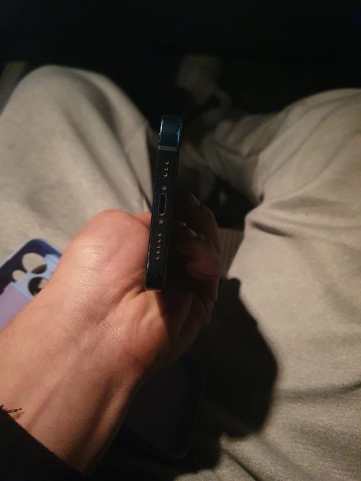 Vand sau schimb iphone 13