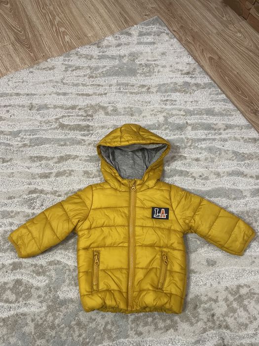 Зимно яке за 6-9 месечно