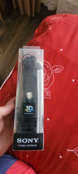 Vând ochelari activi 3D Sony Bravia noi