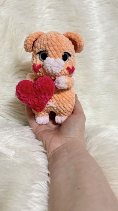 Милая хрюшка валентинка