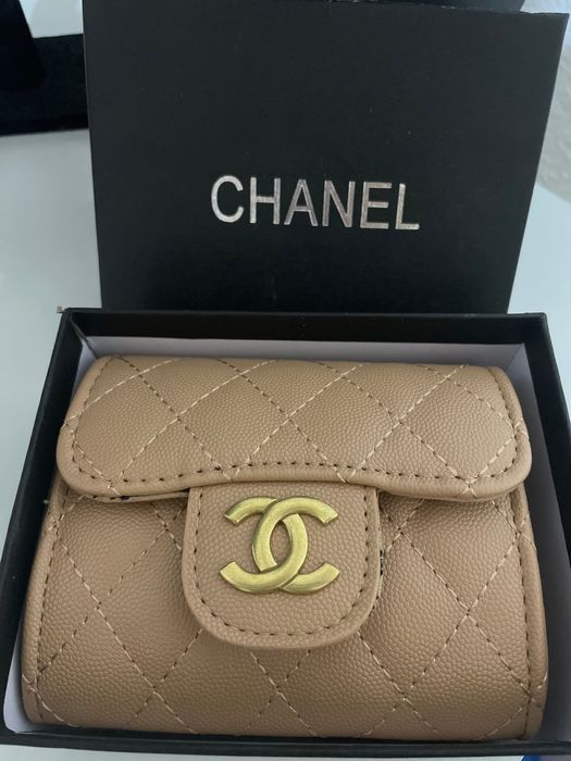CHANEL мини чантичка