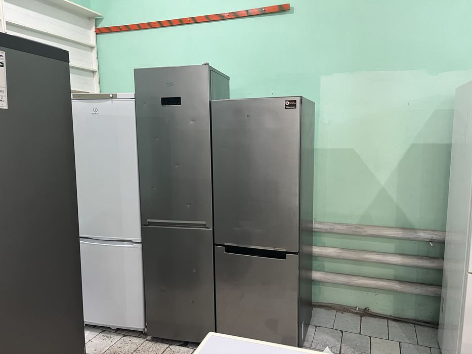 Холодильники.