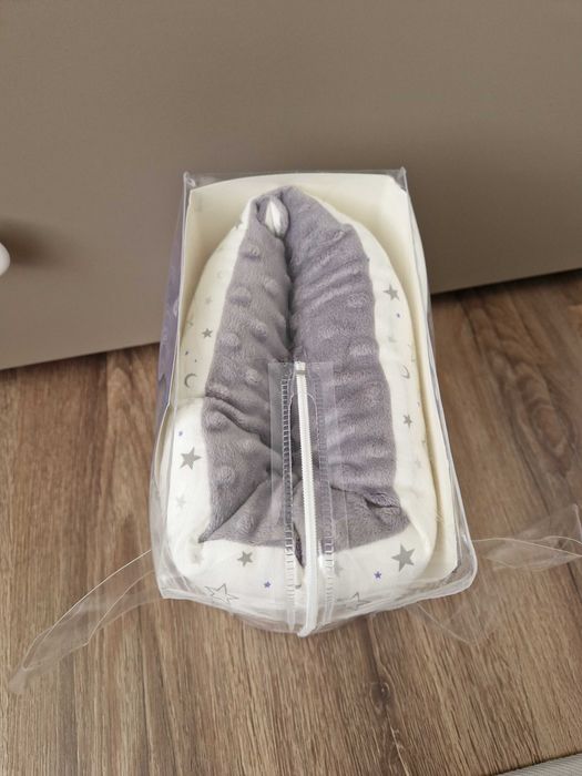 Възглавница за кърмене Lansinoh