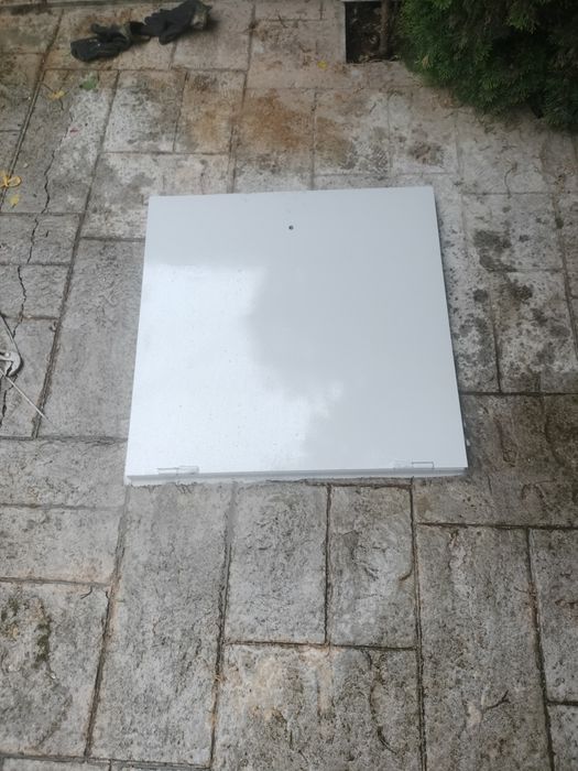 Ușa beci- trapa acces - capac camin- fosa