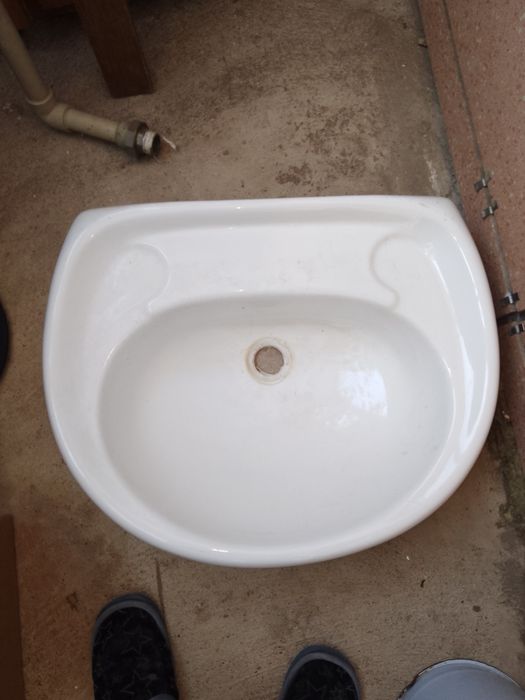 Продам раковину б/у
