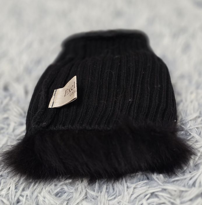 Căciulă din blană naturală de vulpe (silver / cross fox) / Damă