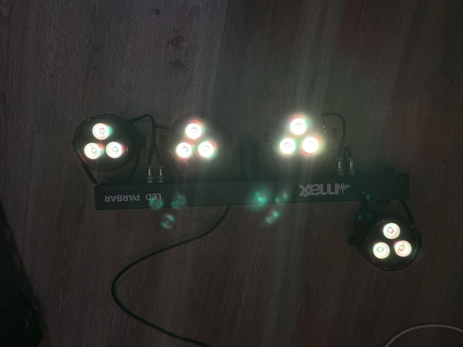 lumini cu stativ Light LED Parbar 4