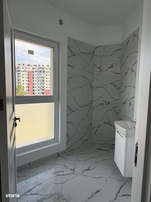 Apartament 3 camere,2 bai,centrala proprie,TVA inclus in pret!