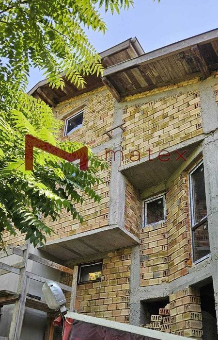 Продава се Къща в с. Казашко, Област Варна - 500 кв.м за 980 €/кв.м - Снимка #4