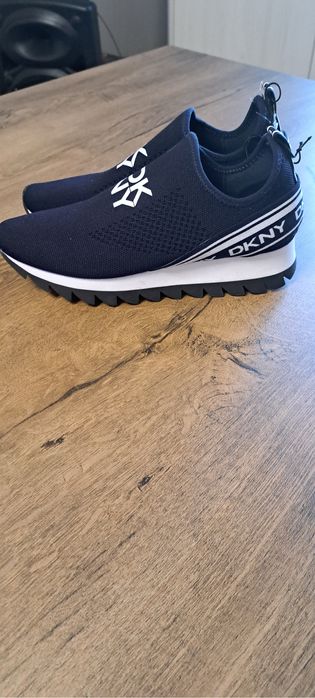 Дамски обувки DKNY