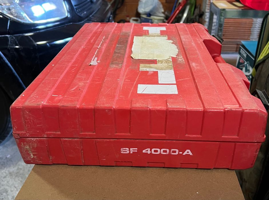 Винтоверт за гипсокартон HILTI SF 4000A