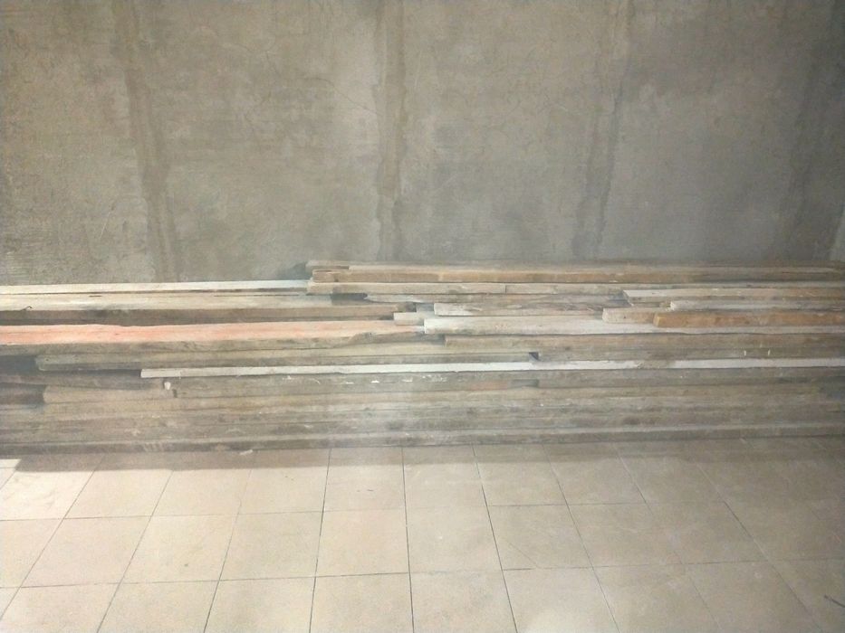 строительные доски.