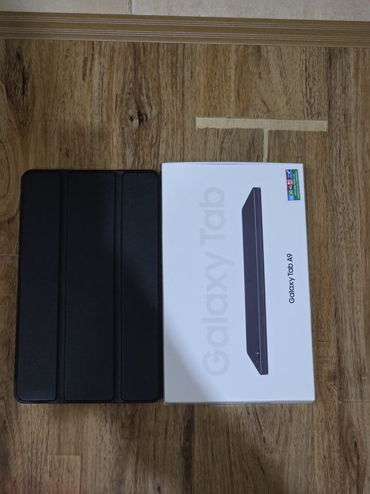 Продам Samsung Galaxy Tab A9 4G  64GB