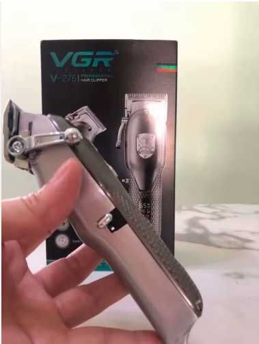Машинка за професионално подстригване VGR