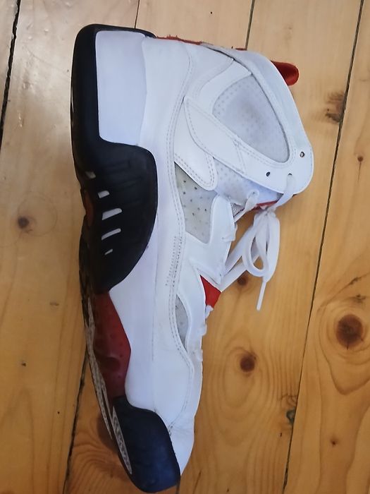 Маратонки NIKE JORDAN