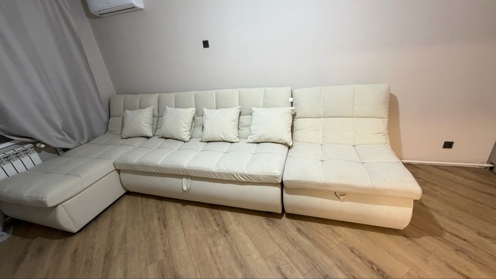 Продам диван , двухспальную кровать