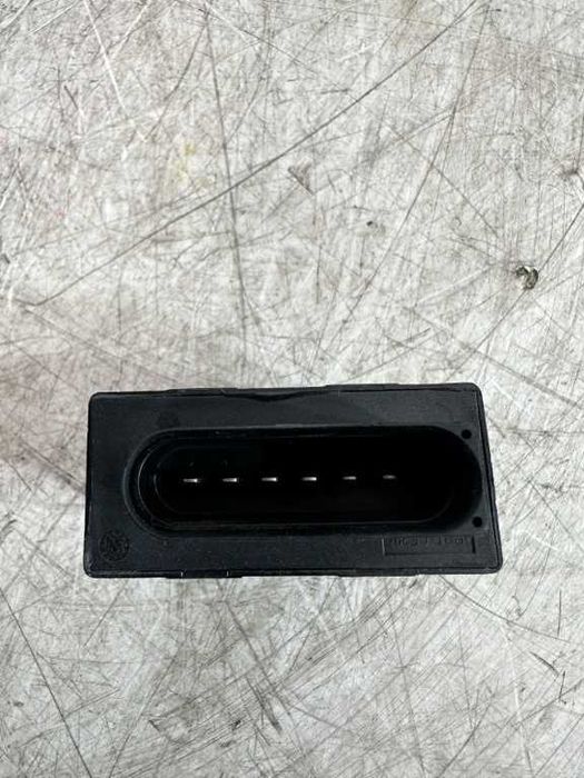 Dezmembrari Releu pompa combustibil VW Caddy fab 2025 cod piesa 3Q0906121E
