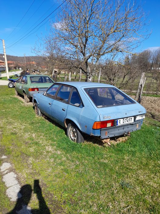 Москвичи за части