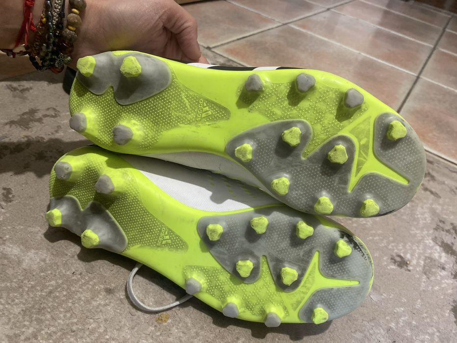 Crampoane Adidas Predator 37.5
