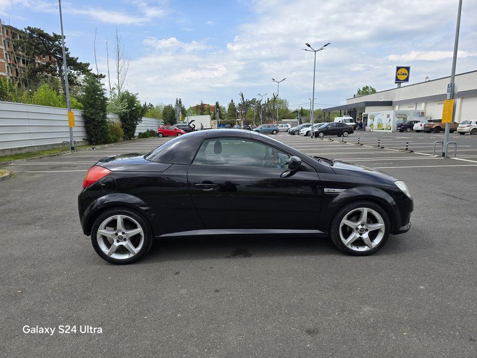 Vand Opel Tigra twintop 2006