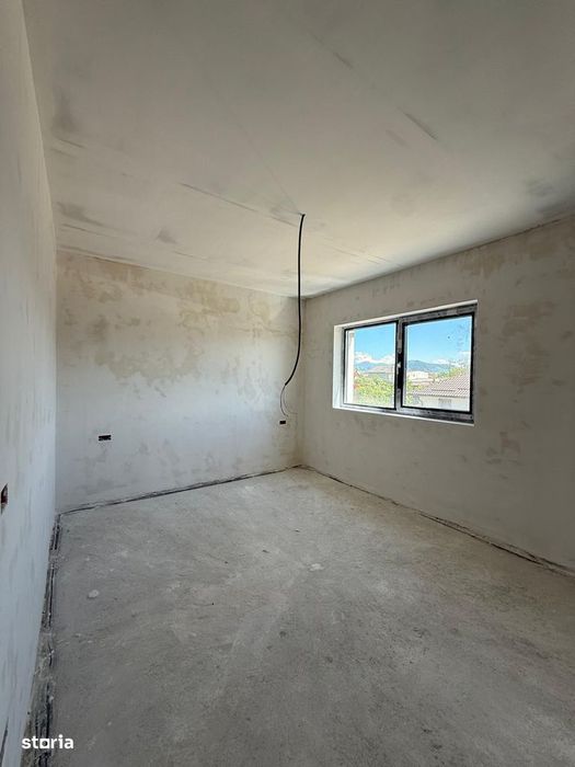 Casa single - Tarlungeni - Izvor - 222.000 EURO