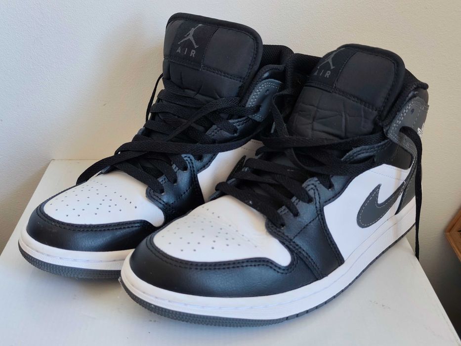 Високи сникърси Air Jordan - размер EU-40,5