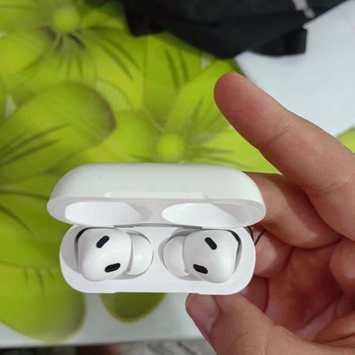 Air Pods Sensor Ekran bilan