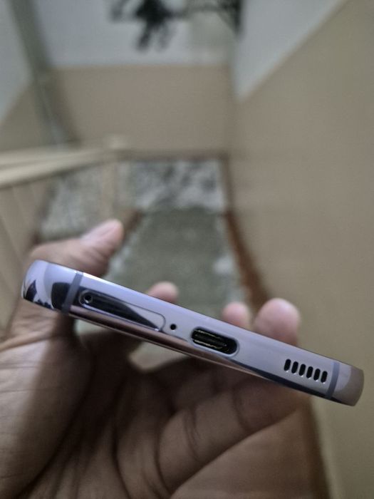 Samsung S22  5G 256gb